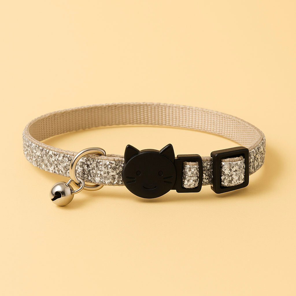 Katzenhalsband mit Sicherheitsverschluss & Glöckchen – Verstellbar & leicht für Freigänger