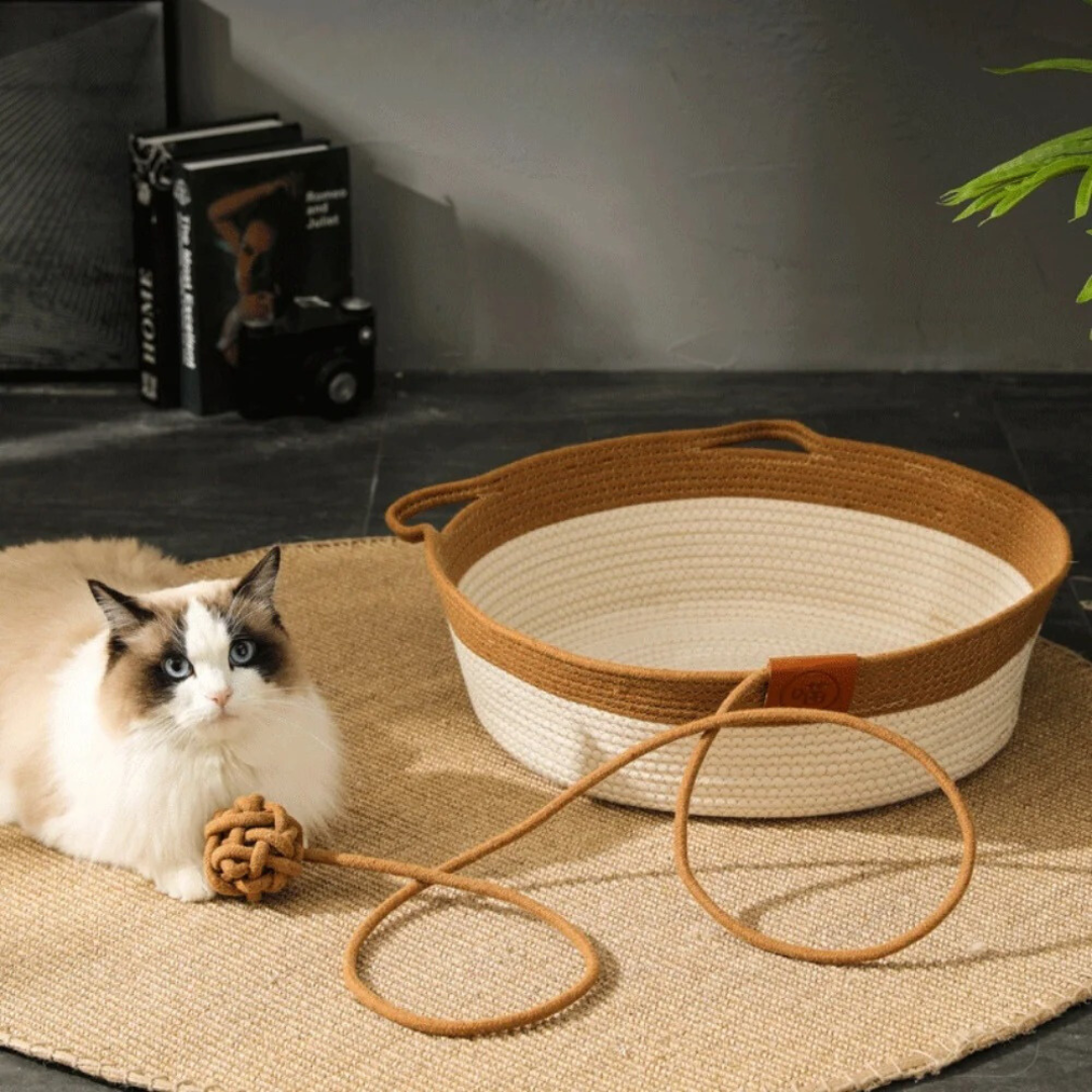 SchlummerNest – Handgewebtes Katzenbett aus Baumwollseil