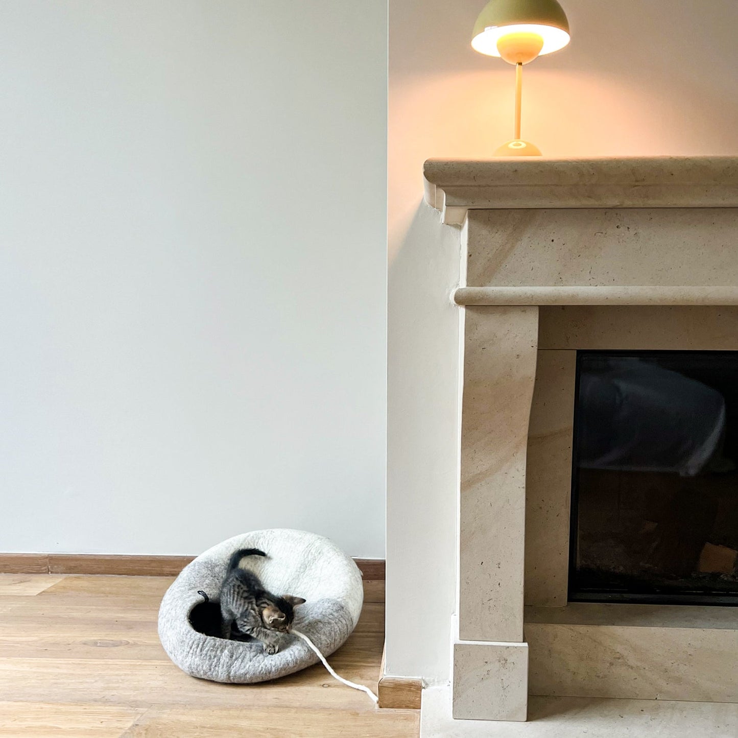 SnuggleCave Filzhöhle für Katzen