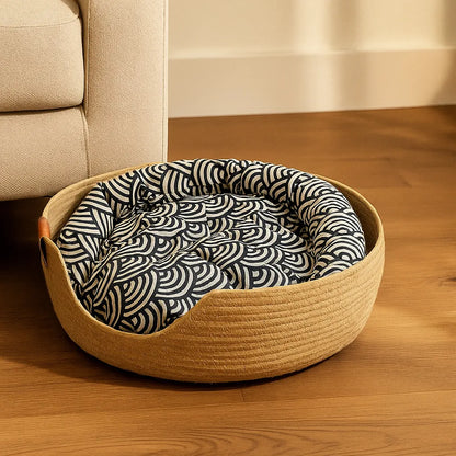 Hundebett geflochten – Atmungsaktiv & mit waschbarem Kissen
