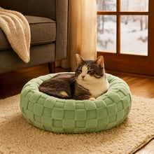 Cat bed with supportive filling | Soft & shape-retaining cat cushion