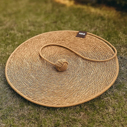 Katzenspielzeug | Kratzmatte & Kühlende Katzenliege aus Rattan