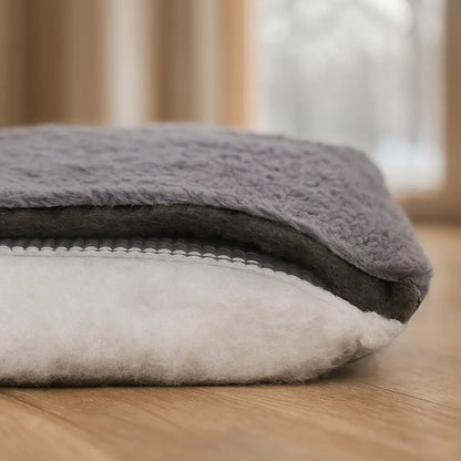 Self-warming dog bed | Cozy heat mat for winter
