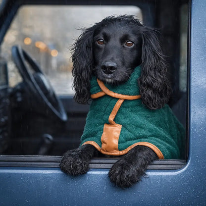 Hundebademantel | Saugstark & Schnell Trocknend aus Mikrofaser