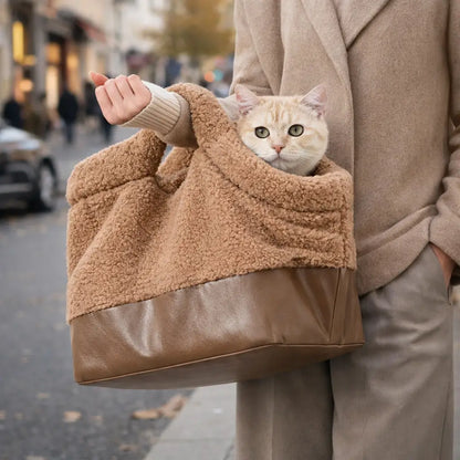 Warm Cat Carrier Bag Made of Plush | for Autumn & Winter
