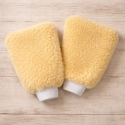 Pferde Pflegehandschuh | Sanftes Auftragen & stressfreie Fellpflege