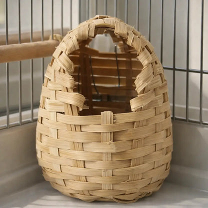 Birdhouse made of bamboo | Nest basket with hook