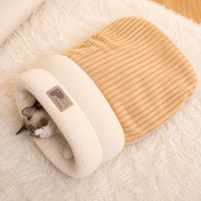 Katzenschlafsack & Katzenhöhle | Warmer Plüsch für den Winter