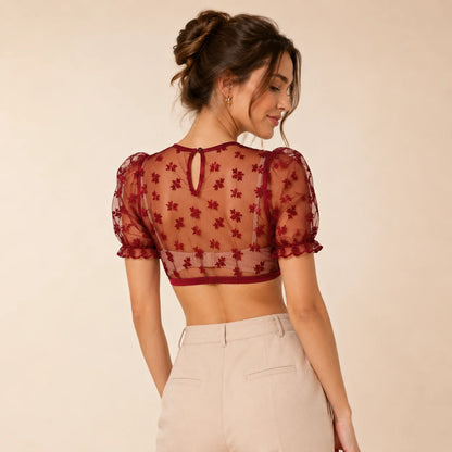 Dirndlbluse Damen Rot | Hochgeschlossen mit floraler Stickere