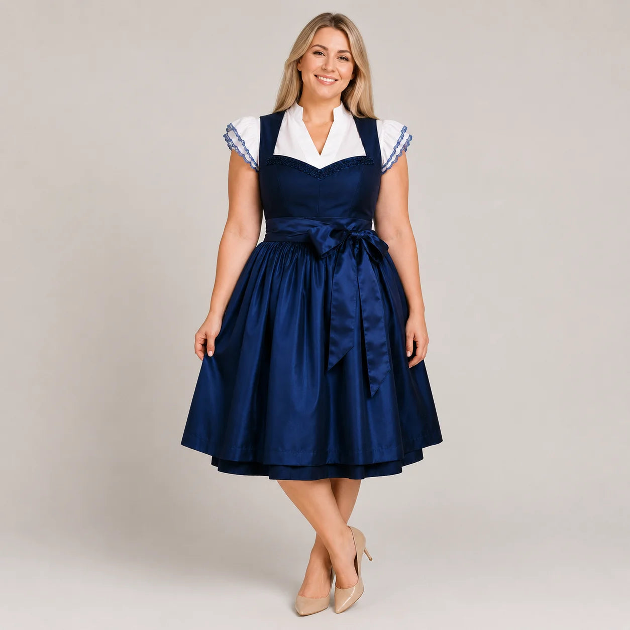 Blaues_Dirndl_Damen 