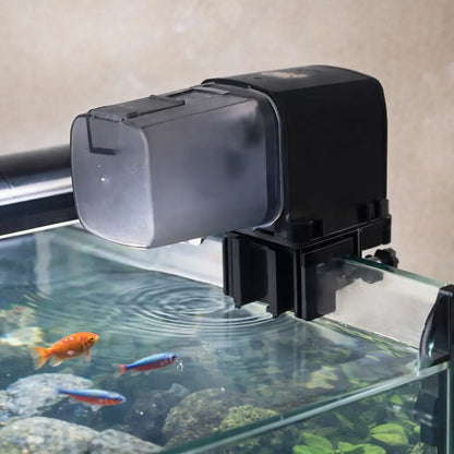 Distributeur de nourriture pour aquarium Wi-Fi | Contrôle par application & vocal