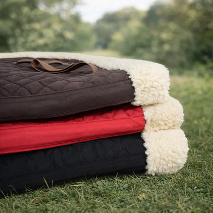 Pferde Satteldecke Reiten | Lammfell & Stoßdämpfend