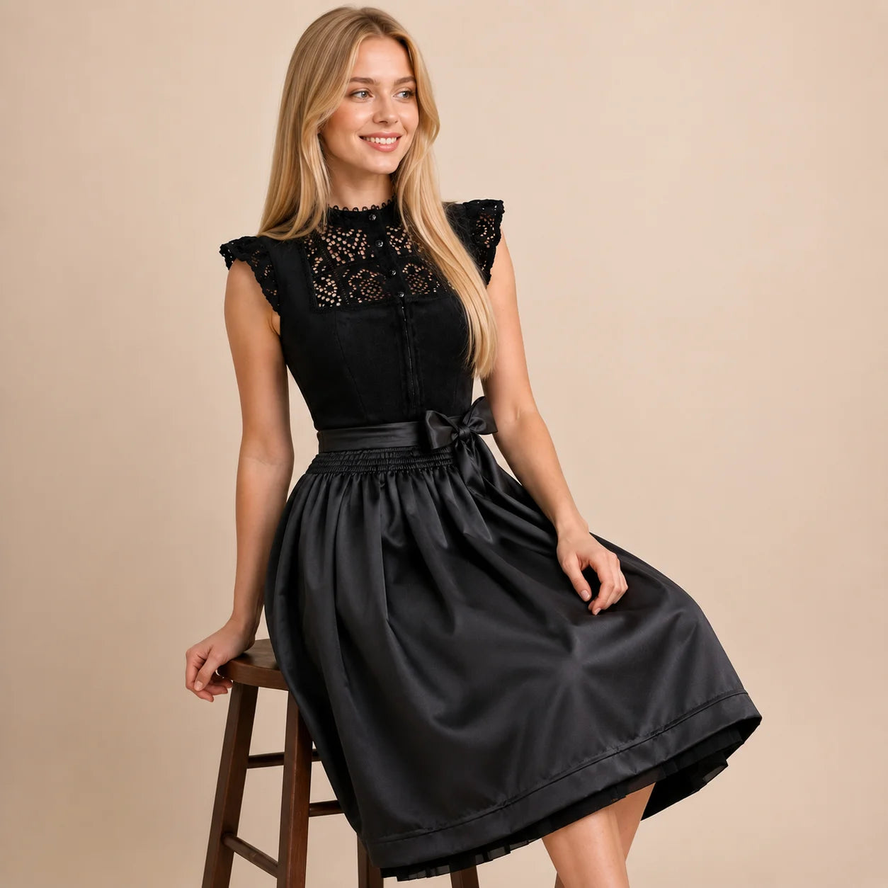 Dirndl_Damen_60_cm Lifestyle-Bild 