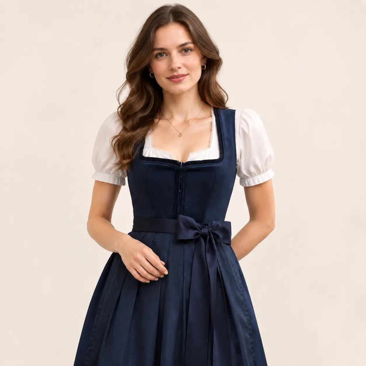 Samt-Trachtenkleid 