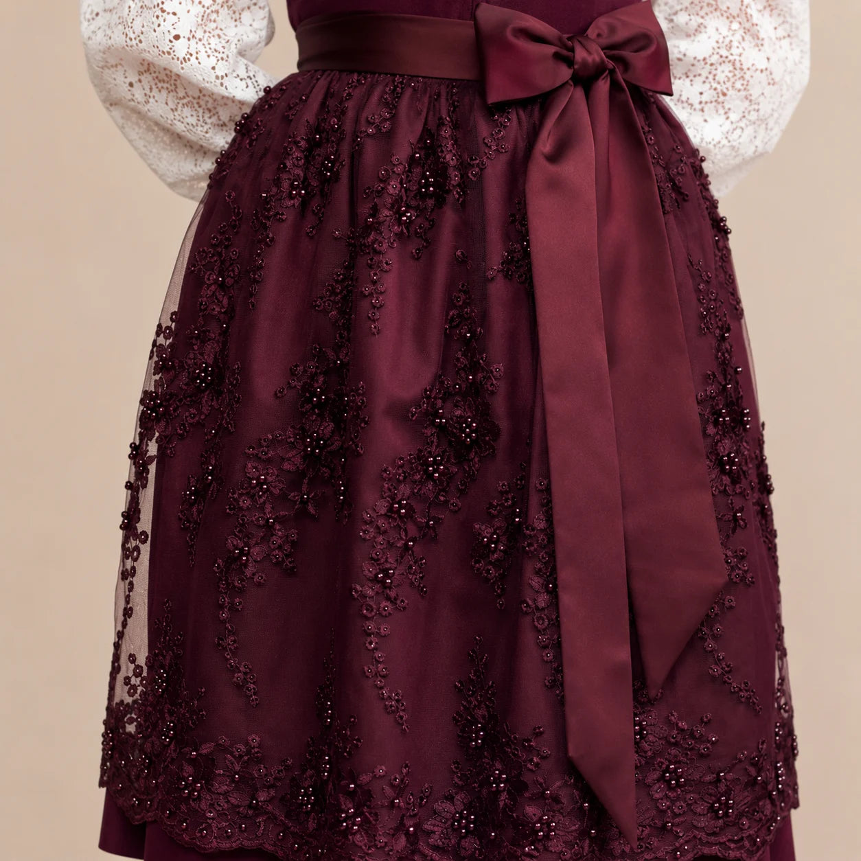 Dirndl_Damen_Rot_60 