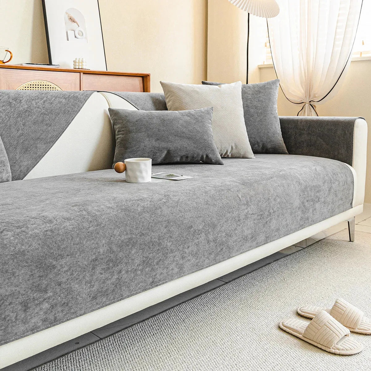 CouchGuard – Die stylische Anti-Kratz Sofa-Husse für Hunde und Katzen